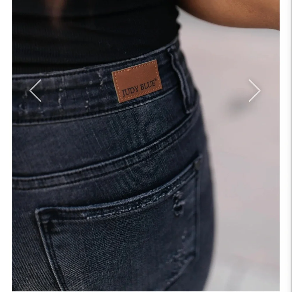 Judy Blue Buffalo Plaid Peek-A-Boo High Rise Skinny Jeans Charcoal Grey Black